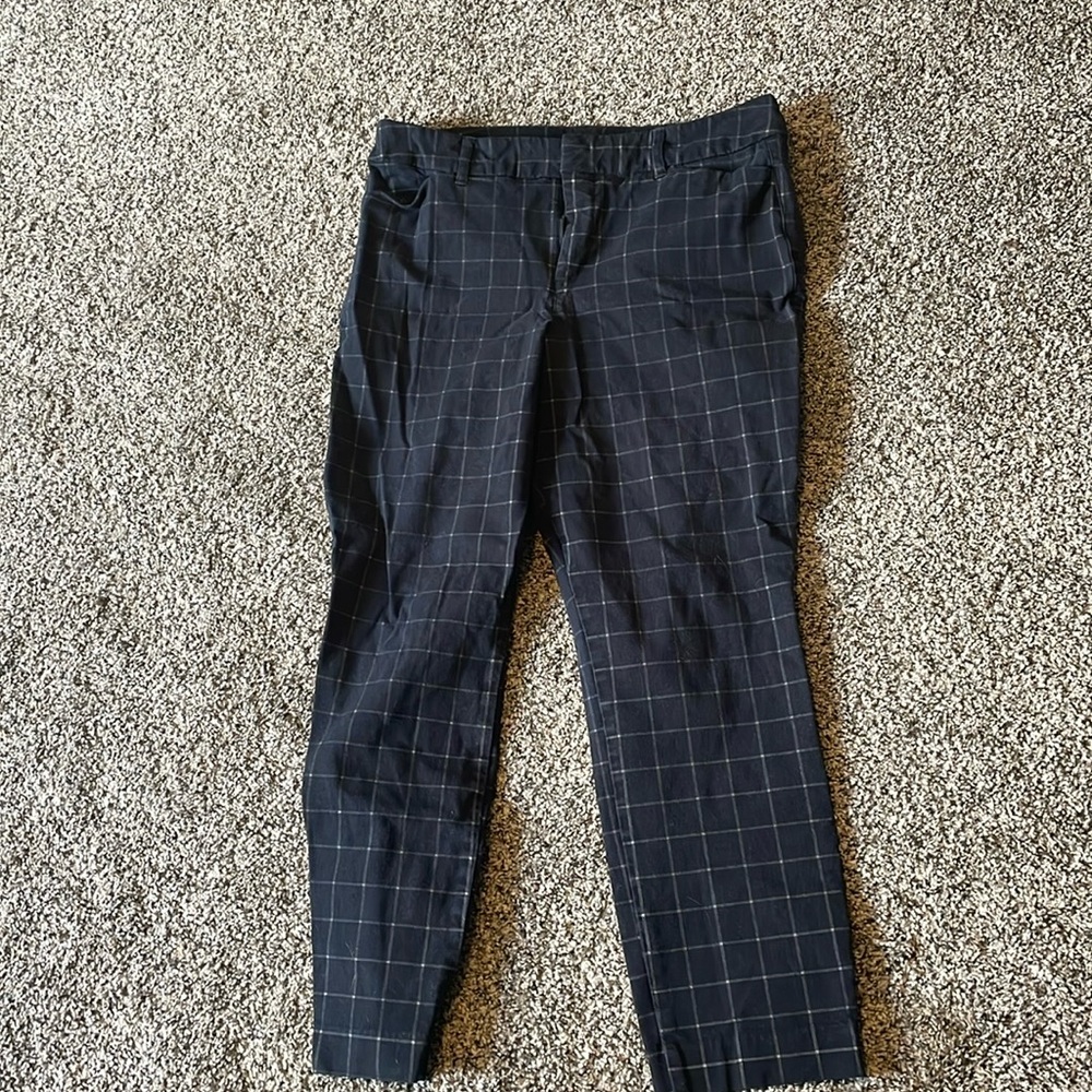 Old Navy High-Rise Pixie Dress Pant